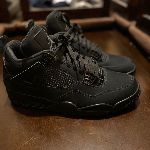 Jordan 4s